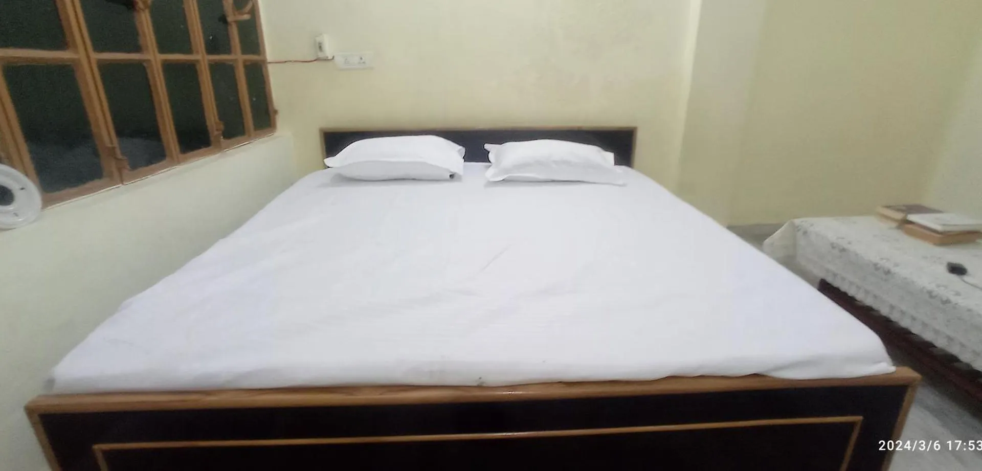 Gasthuis Devatharu Hotel Benares India